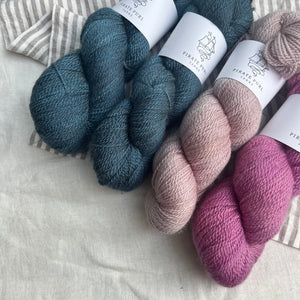 ⇞ 4 Winds Scarf - Yarn Bundle - Monkey Wrench