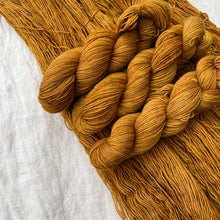 Load image into Gallery viewer, Honey ⎈ Old Salt - No Nylon Sock