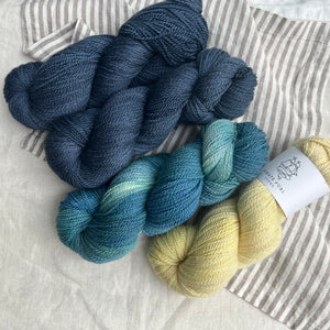 ⇞ 4 Winds Scarf - Yarn Bundle - Antique Blue