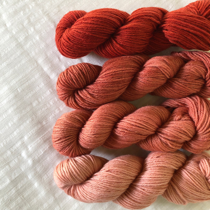 + FADE SET Crushed Tomatoes